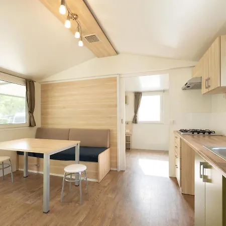 Classe Village 3*