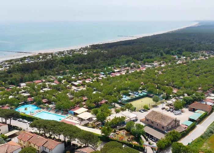 مكان تخييم Classe Village 3*