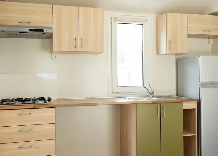 مكان تخييم Classe Village 3*