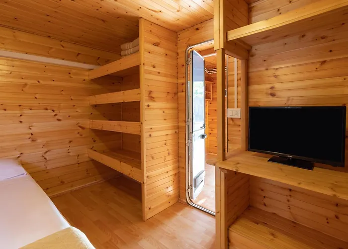 مكان تخييم Classe Village 3*