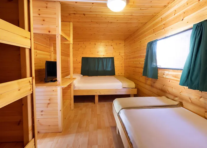 مكان تخييم Classe Village ليدو دي دانتي